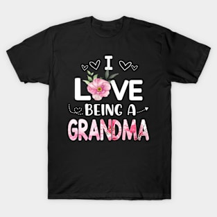 i love being a grandma T-Shirt